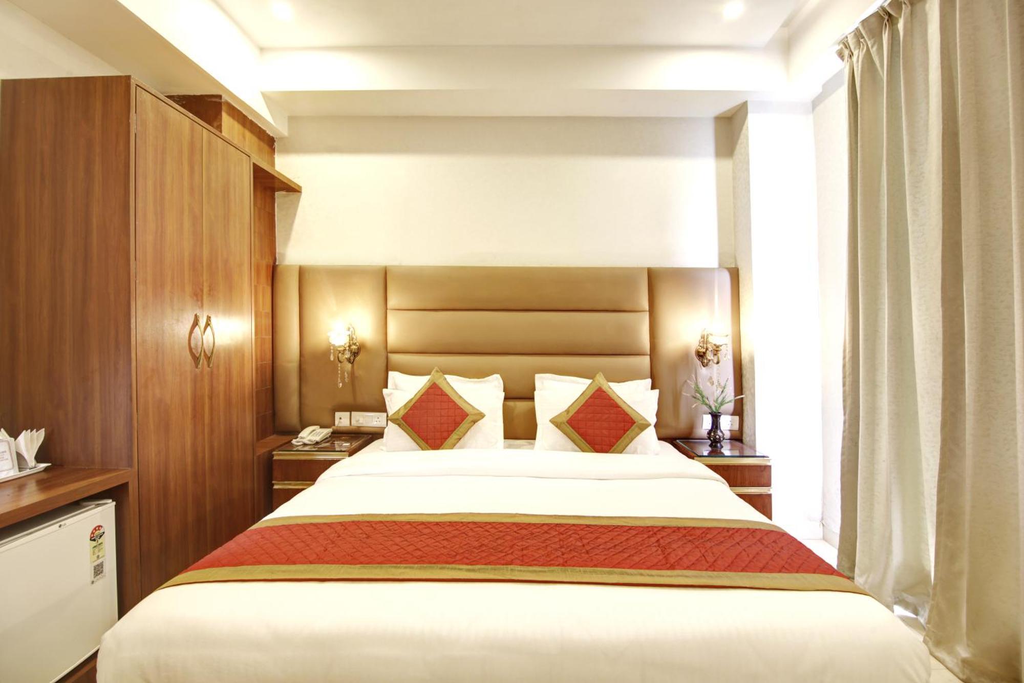 Marks Hotel & Banquet Noida Luaran gambar