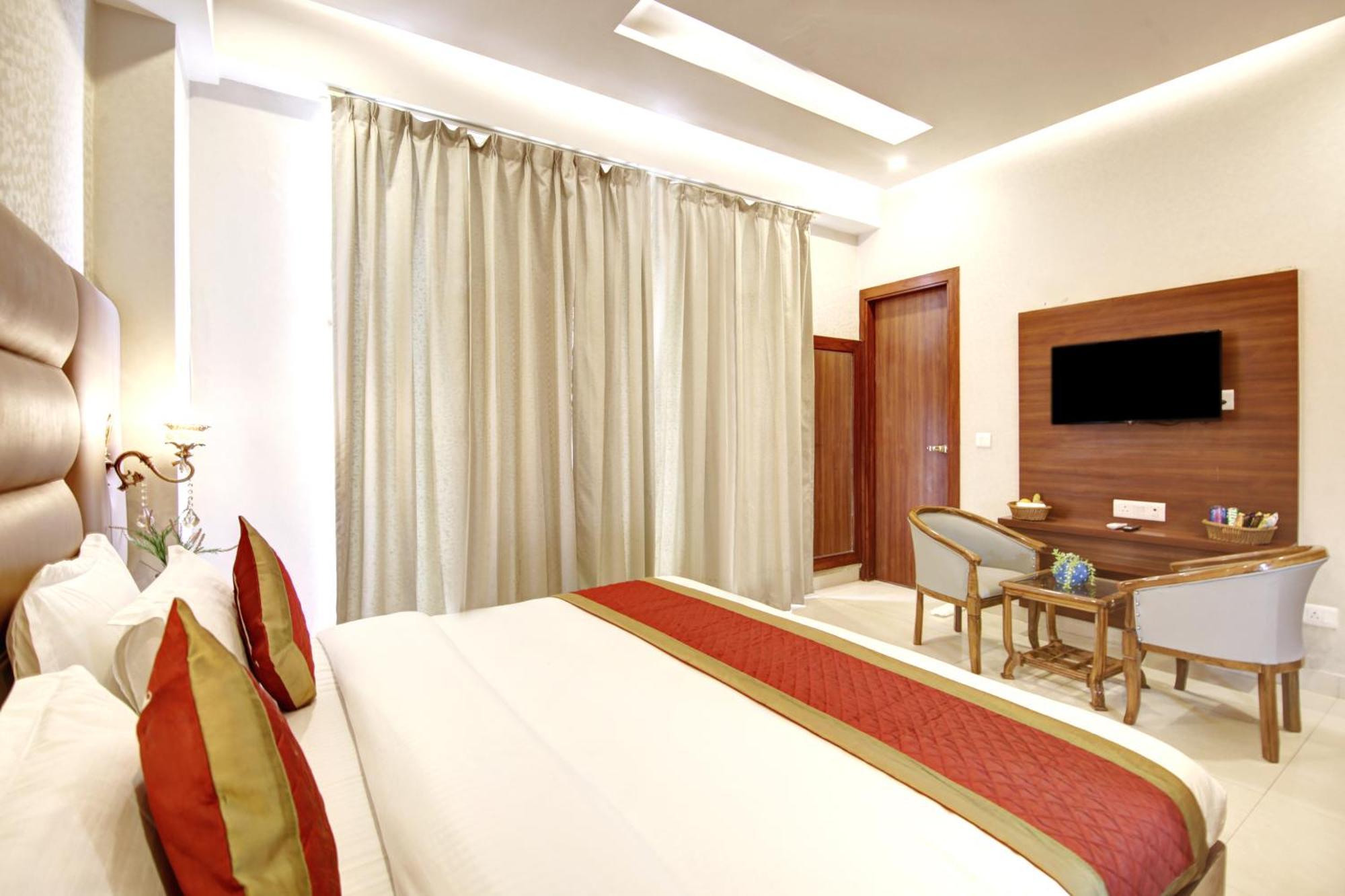 Marks Hotel & Banquet Noida Luaran gambar