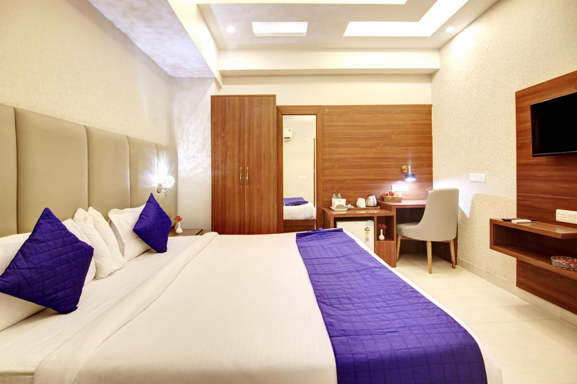 Marks Hotel & Banquet Noida Luaran gambar