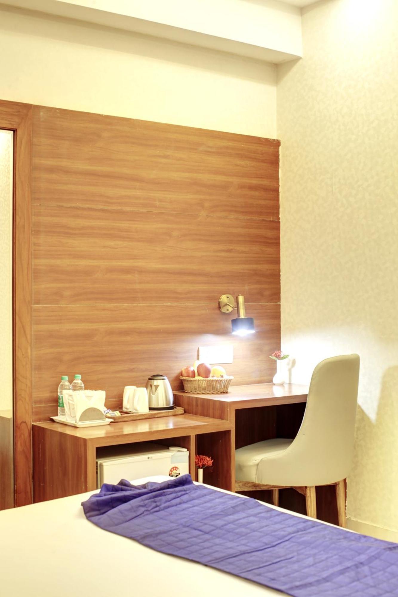 Marks Hotel & Banquet Noida Luaran gambar