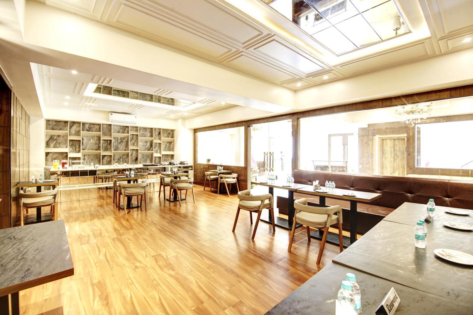 Marks Hotel & Banquet Noida Luaran gambar